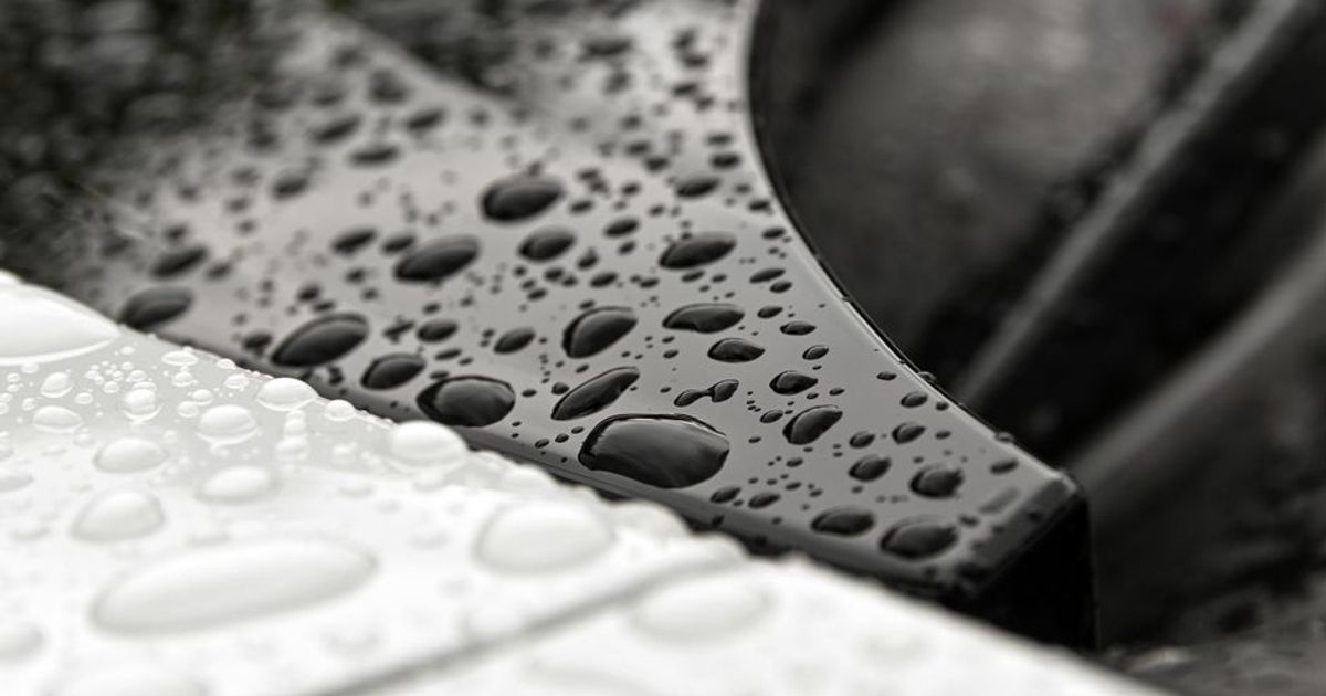 Mineral water spots on automotive paint